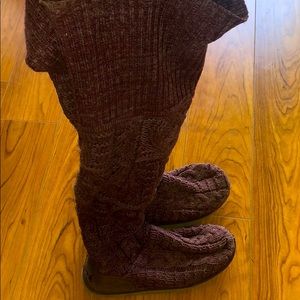 ✨UGG OVER KNEE SWEATER KNIT BOOTS✨